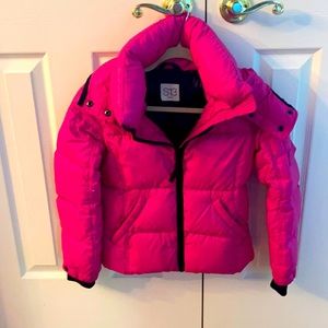 Beautiful excellent condition girls S13 coat with detachable hood.